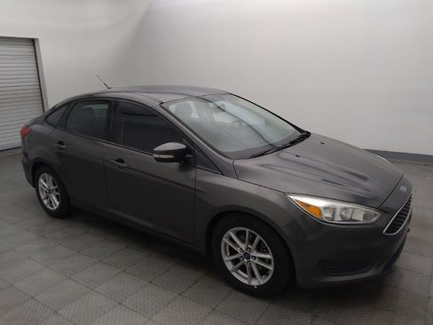 Used 2016 Ford Focus SE FWD image 11