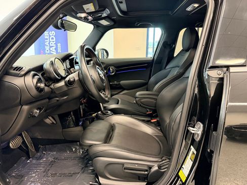 Used 2016 MINI Cooper S FWD image 17