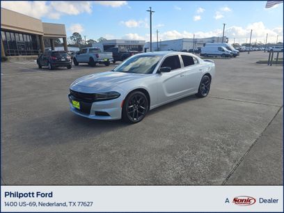Used 2022 Dodge Charger SXT w/ Blacktop Package