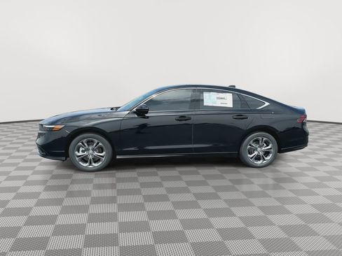 New 2026 Honda Accord EX-L image 5