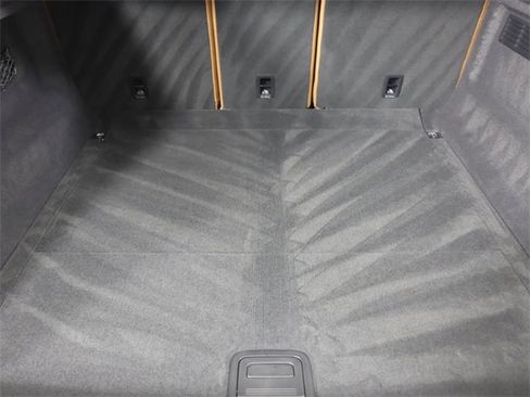 Used 2025 Audi RS Q8 performance image 25