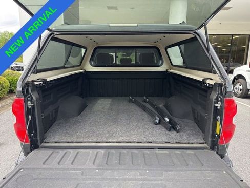 Used 2020 Toyota Tundra SR5 w/ SR5 Upgrade Package image 6