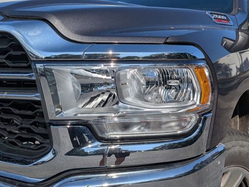 Used 2024 RAM 2500 Tradesman w/ Chrome Appearance Group AWD/4WD image 2