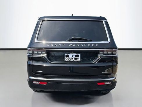 Used 2022 Jeep Grand Wagoneer Series II AWD/4WD image 6