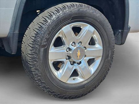 Used 2021 Chevrolet Silverado 2500 LTZ w/ LTZ Convenience Package AWD/4WD image 14