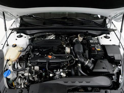 Used 2024 Kia K5 GT-Line image 3