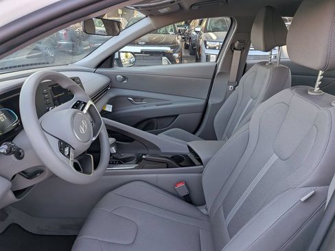 New 2026 Hyundai Elantra SE FWD image 15