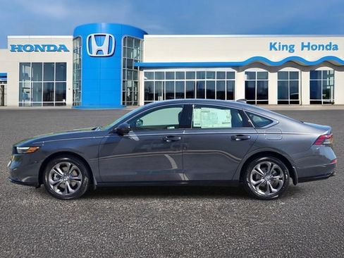 New 2026 Honda Accord EX-L image 9