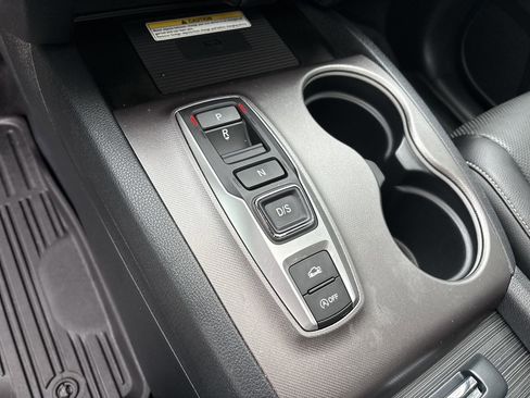 Used 2023 Honda Ridgeline RTL-E image 16