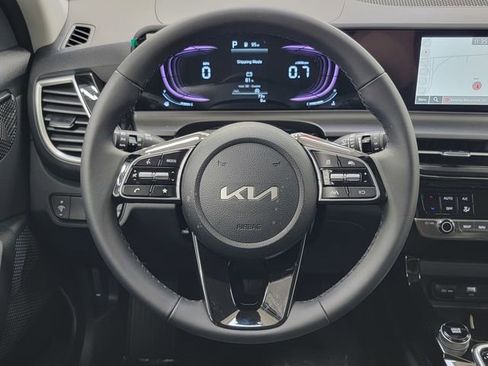 New 2026 Kia Seltos S image 27