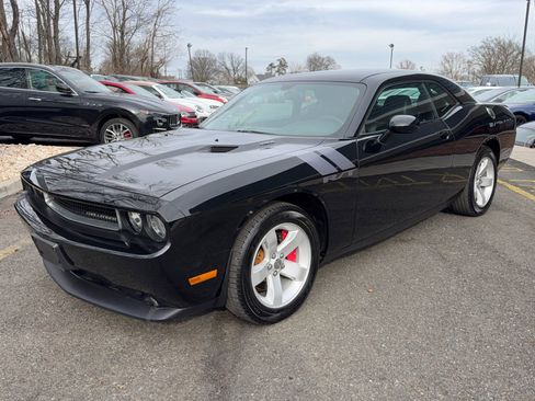 Used 2012 Dodge Challenger R/T Plus image 1