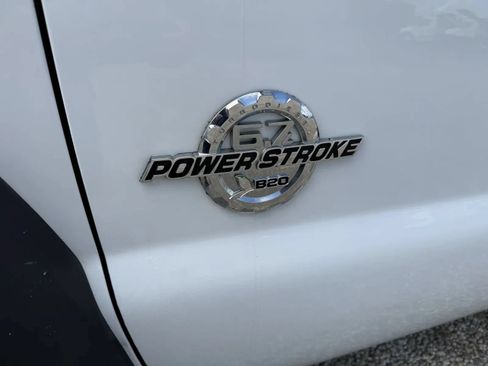 Used 2012 Ford F550 4x4 Regular Cab Super Duty w/ Snow Plow Prep Pkg image 9