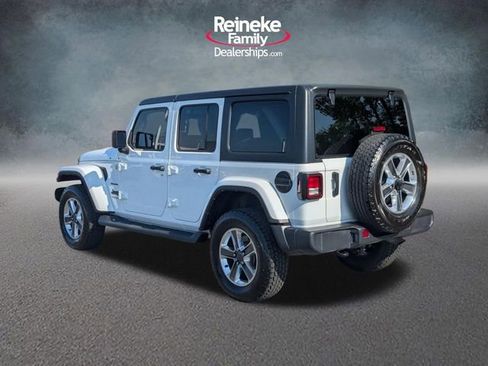 Used 2021 Jeep Wrangler Unlimited Sahara w/ Uconnect 4C Nav & Sound Group AWD/4WD image 8