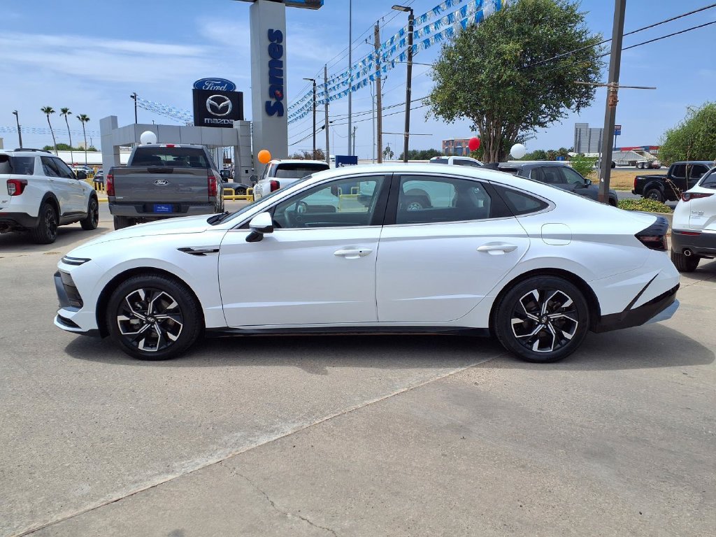 Used 2025 Hyundai Sonata SEL FWD image 5