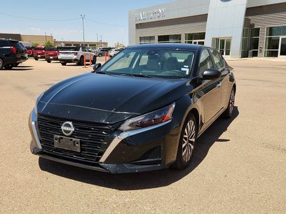 Used 2025 Nissan Altima 2.5 SV