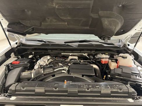 Certified 2025 Chevrolet Silverado 3500 LT w/ Convenience Package image 26