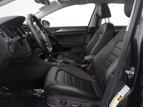 Used 2019 Volkswagen Golf Alltrack SEL image 22