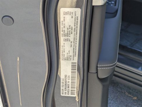 New 2025 Jeep Grand Cherokee Limited image 40