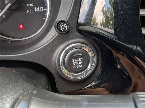 Used 2017 Mitsubishi Outlander SEL FWD image 36