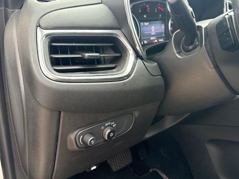Used 2022 Chevrolet Equinox LT FWD image 13