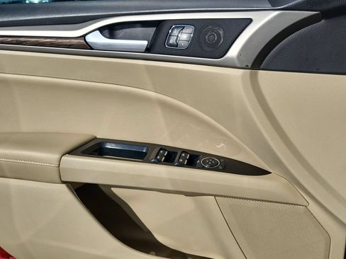 Used 2013 Ford Fusion SE FWD image 10