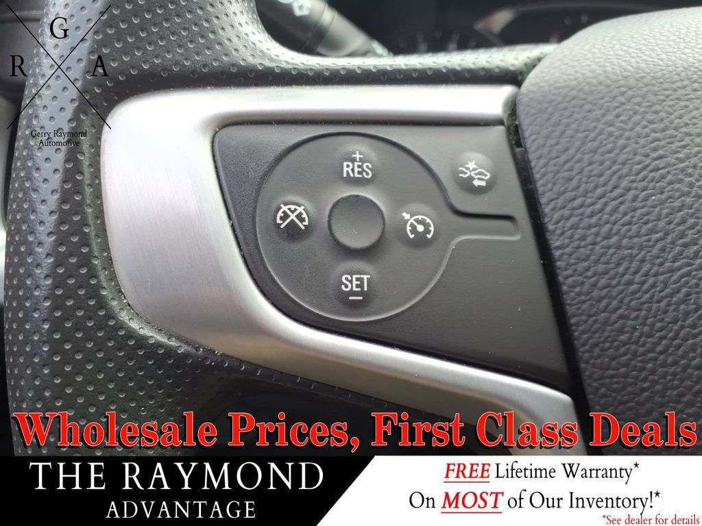 Used 2023 GMC Terrain SLE w/ Elevation Edition AWD/4WD image 18