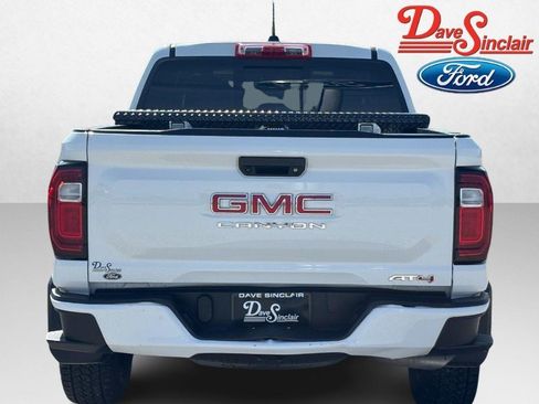 Used 2024 GMC Canyon AT4 AWD/4WD image 8