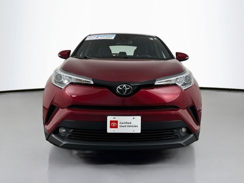 Certified 2018 Toyota C-HR XLE FWD image 2