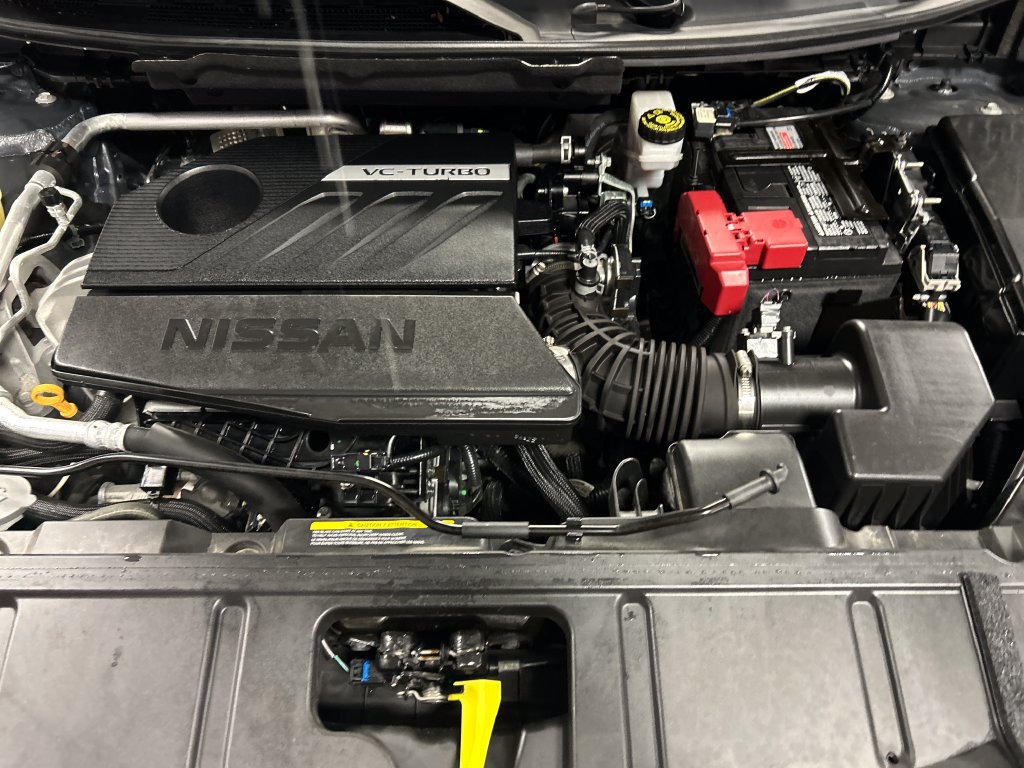 Used 2025 Nissan Rogue SV AWD/4WD image 24