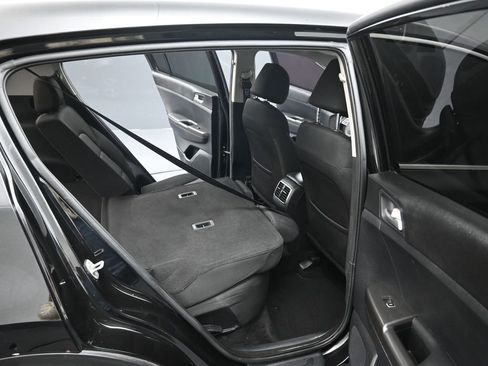 Used 2022 Kia Sportage LX image 27