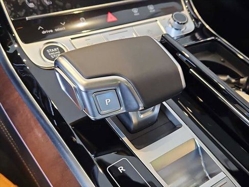 New 2026 Audi A8 L 3.0T AWD/4WD image 19