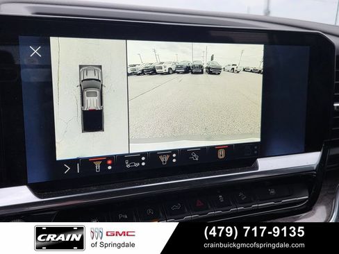 Used 2025 Chevrolet Silverado 1500 LTZ AWD/4WD image 17