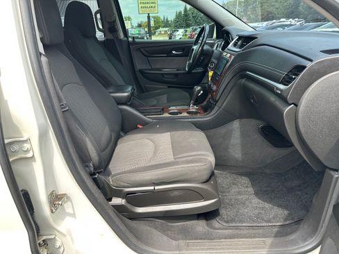 Used 2013 Chevrolet Traverse LT w/ All-Star Edition FWD image 18