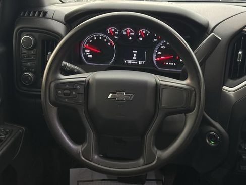 Used 2024 Chevrolet Silverado 1500 Custom Trail Boss w/ Turbomax Blackout Package AWD/4WD image 23
