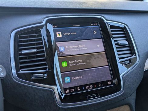 Used 2025 Volvo XC90 B6 Plus w/ Protection Package Premier image 17