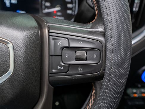 Used 2021 GMC Sierra 1500 AT4 w/ AT4 Value Package image 31