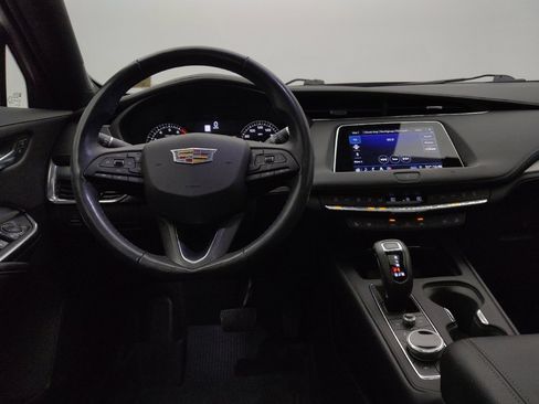 Used 2019 Cadillac XT4 Premium Luxury image 22