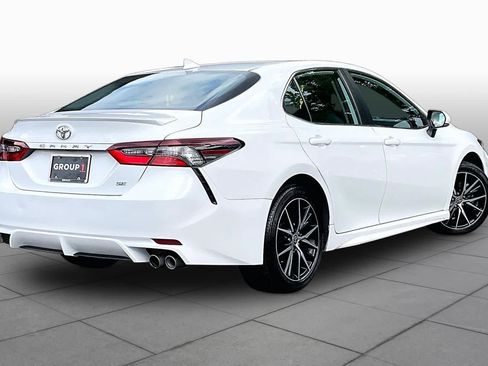 Used 2024 Toyota Camry SE FWD image 13