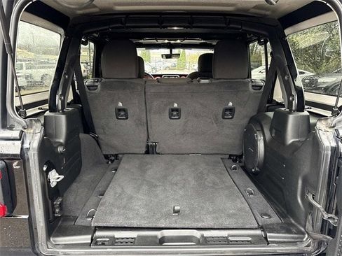 Used 2020 Jeep Wrangler Unlimited Rubicon image 12