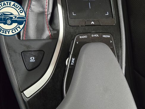 Used 2021 Lexus UX 200 F Sport w/ Accessory Package (Z1) FWD image 21
