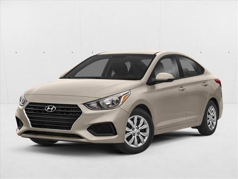 Used 2018 Hyundai Accent SE image 1
