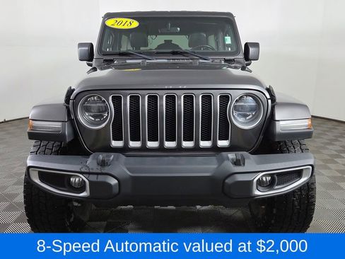 Used 2018 Jeep Wrangler Unlimited Sahara image 2