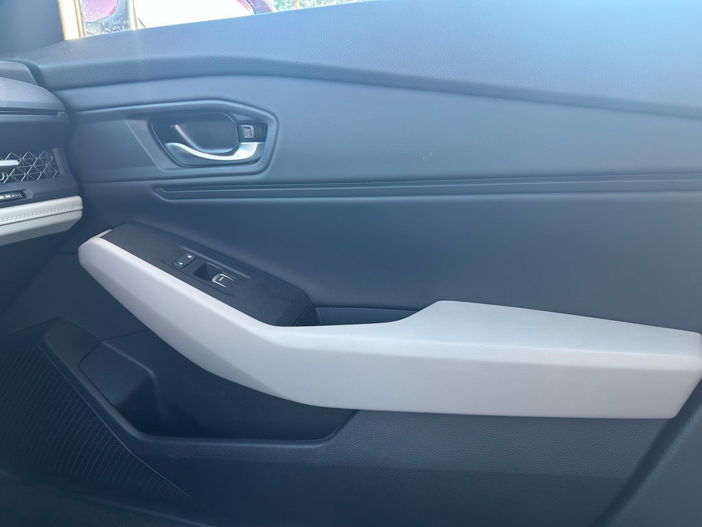 Used 2024 Honda Accord EX image 19
