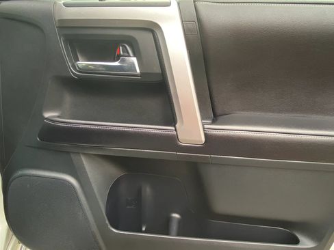 Used 2016 Toyota 4Runner Limited RWD image 23