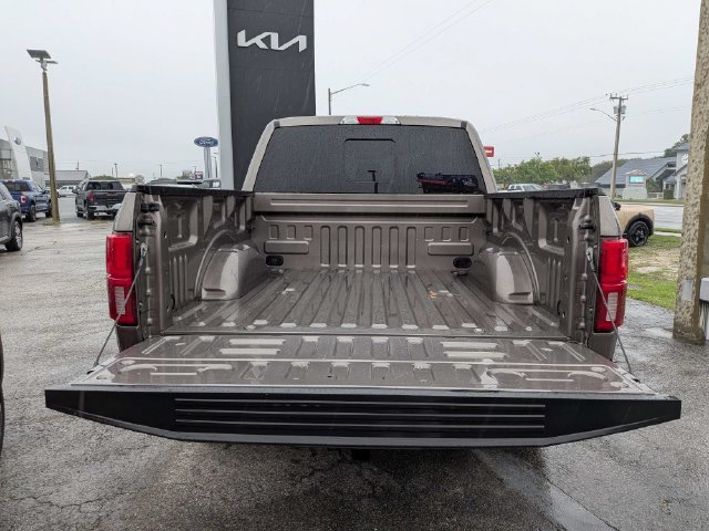 Used 2020 Ford F150 Lariat w/ FX4 Off-Road Package AWD/4WD image 11