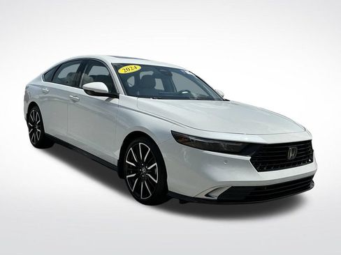 Certified 2024 Honda Accord Touring image 17