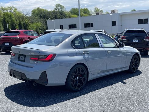 New 2026 BMW 330i xDrive Sedan w/ M Sport Package AWD/4WD image 6