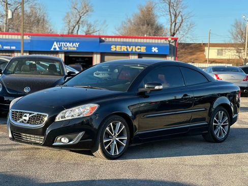 Used 2013 Volvo C70 T5 FWD image 2