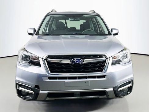 Used 2017 Subaru Forester 2.5i Touring w/ Popular Package #2 image 4