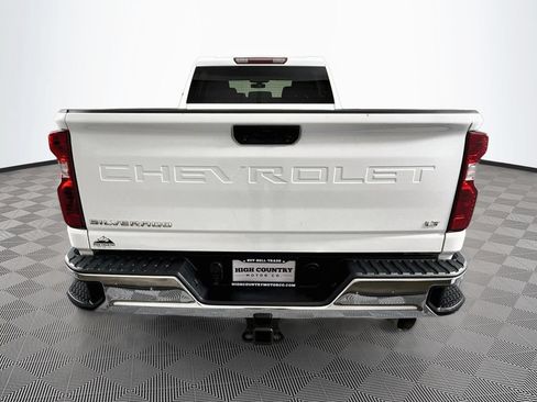 Used 2021 Chevrolet Silverado 2500 LT w/ Fleet Comfort Package AWD/4WD image 6